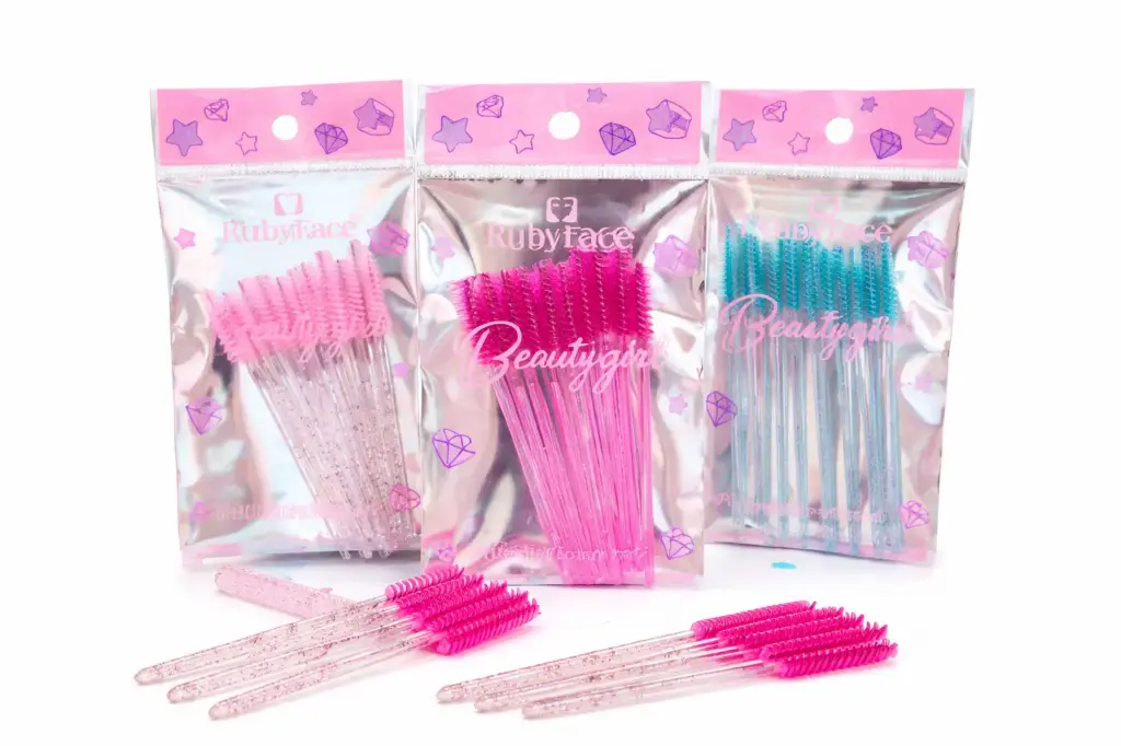 RUBY FACE MAKE UP TOOL CEPILLO EN BOLSA